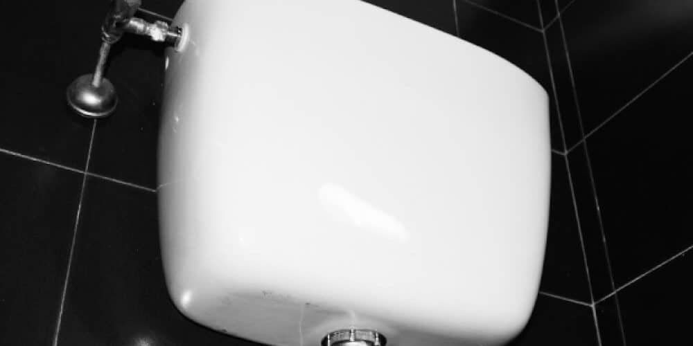 high level toilet cistern