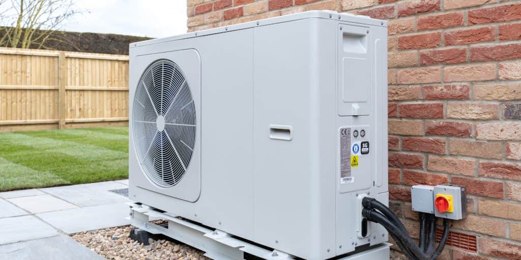 Air,Source,Heat,Pump,Fitted,Outside,A,New,Home,Development